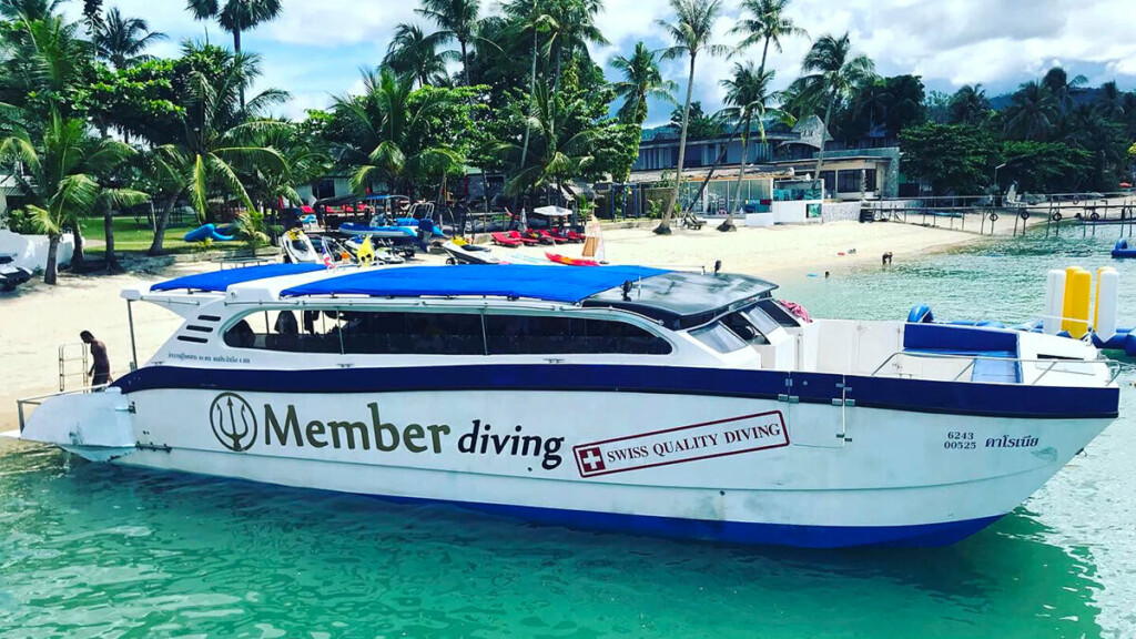 Member Diving Tauchboot