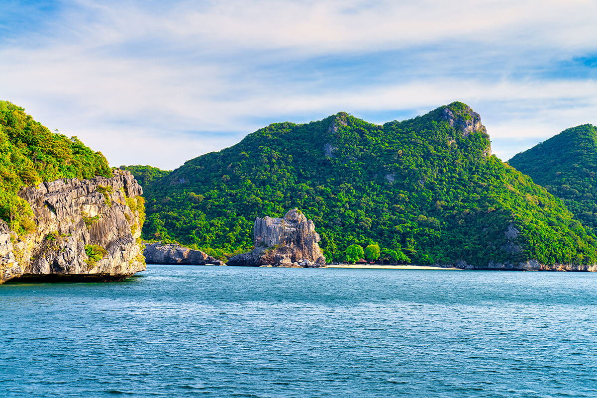 Angthong Marine Park Angthong Marine Park